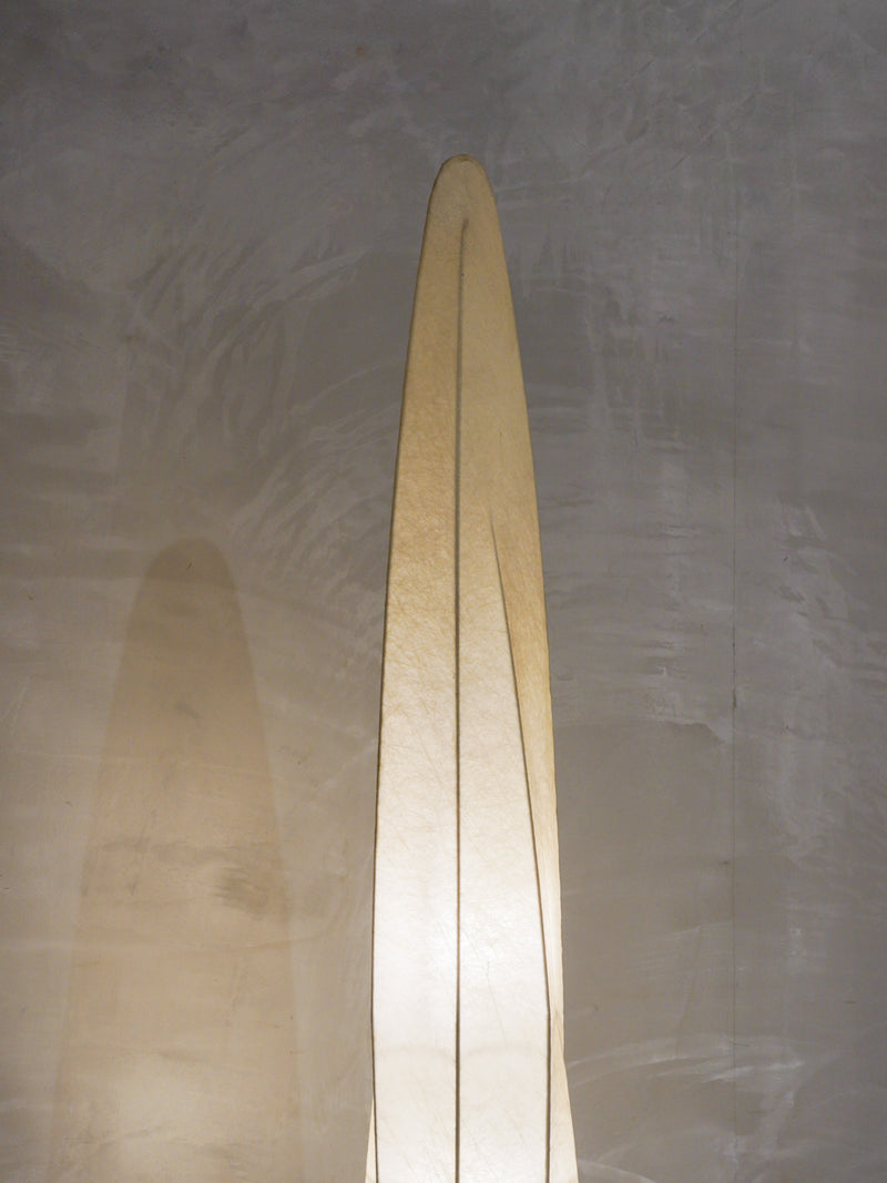 コクーン フロアランプ<br>1990-00's , Austria<br>bob's box - ヴィンテージ SHARK ATTACK