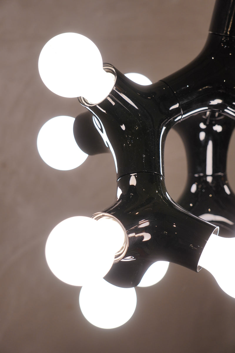 NEXT社 Büro für Form Studio<br>DNA Chandelier<br>2012 , Germany <br>cerote antiques - ヴィンテージ SHARK ATTACK