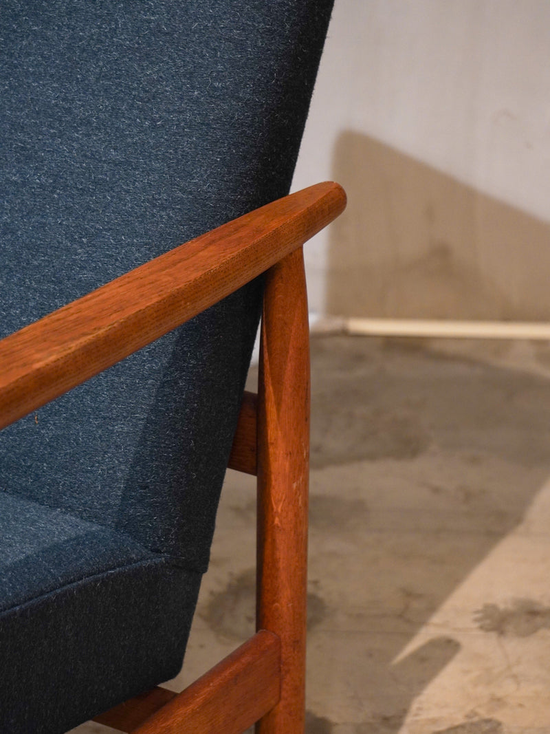 FDB Møbler , Ejvind A. Johansson (A) <br>J65 ハイバックチェア <br>1950~1960's , Denmark <br>bob's box - ヴィンテージ SHARK ATTACK