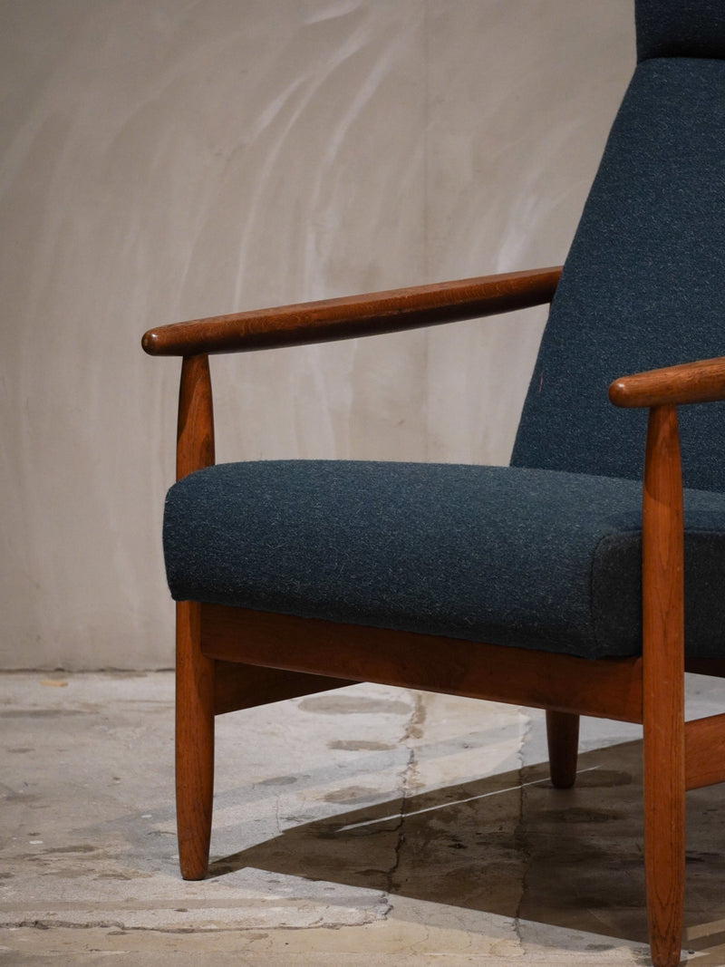 FDB Møbler , Ejvind A. Johansson (B) <br>J65 ハイバックチェア <br>1950~1960's , Denmark <br>bob's box - ヴィンテージ SHARK ATTACK