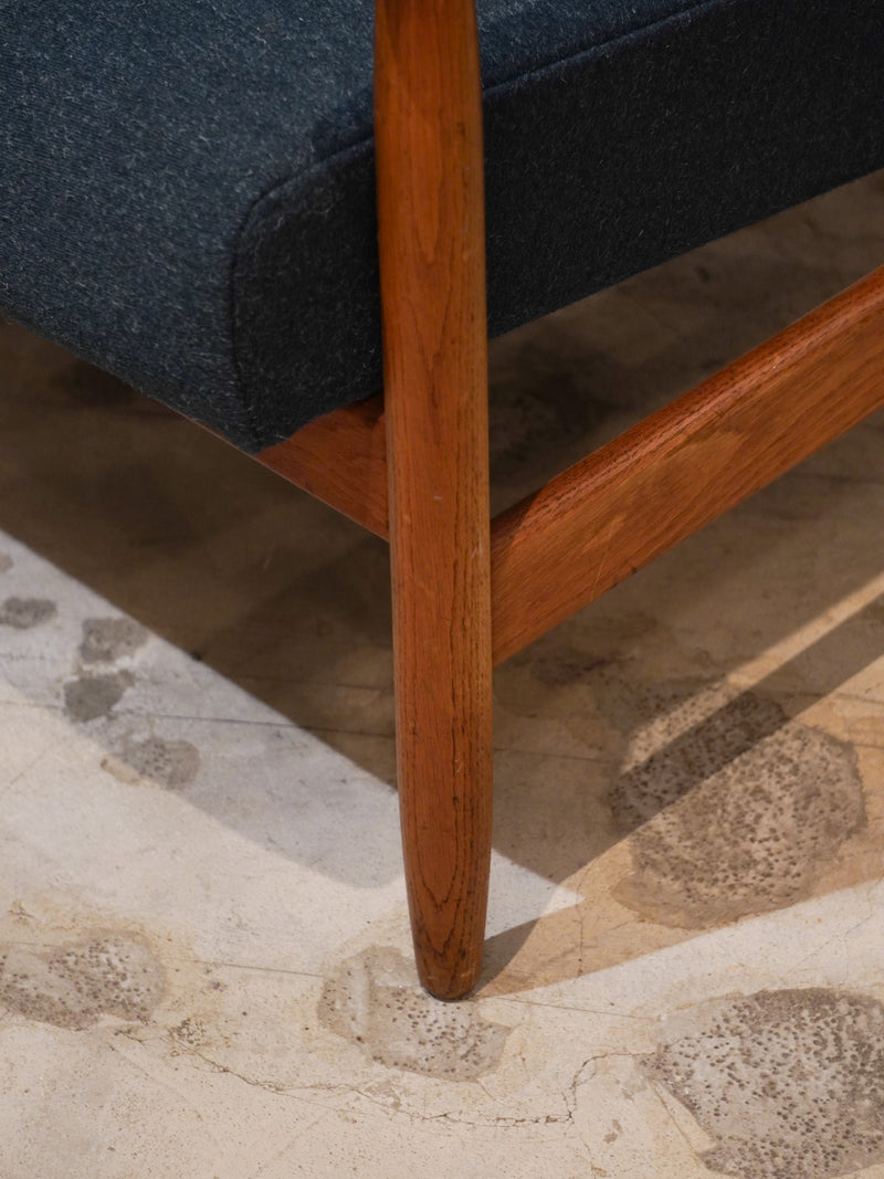 FDB Møbler , Ejvind A. Johansson (B) <br>J65 ハイバックチェア <br>1950~1960's , Denmark <br>bob's box - ヴィンテージ SHARK ATTACK