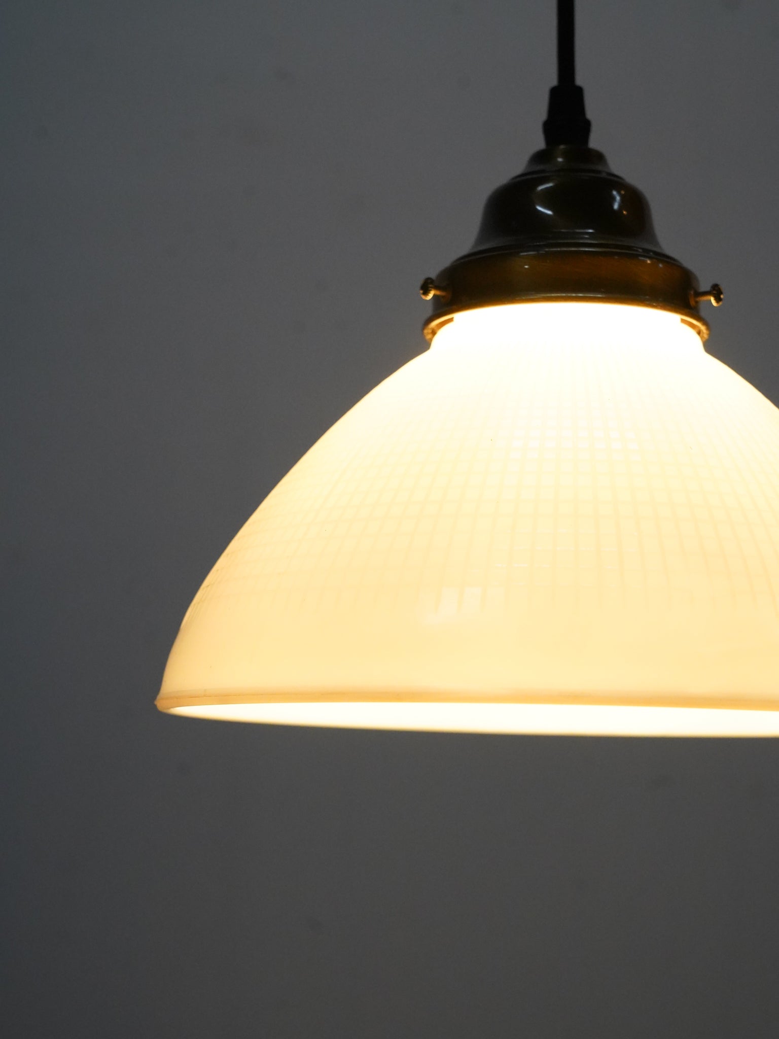ガラス ペンダントランプ - 大和店