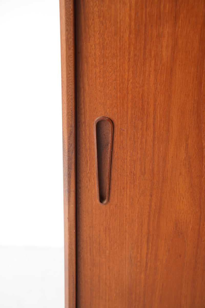 チークウッド サイドボード<br>1960’s , Denmark<br>TAMAGAWA BASE - ヴィンテージ SHARK ATTACK