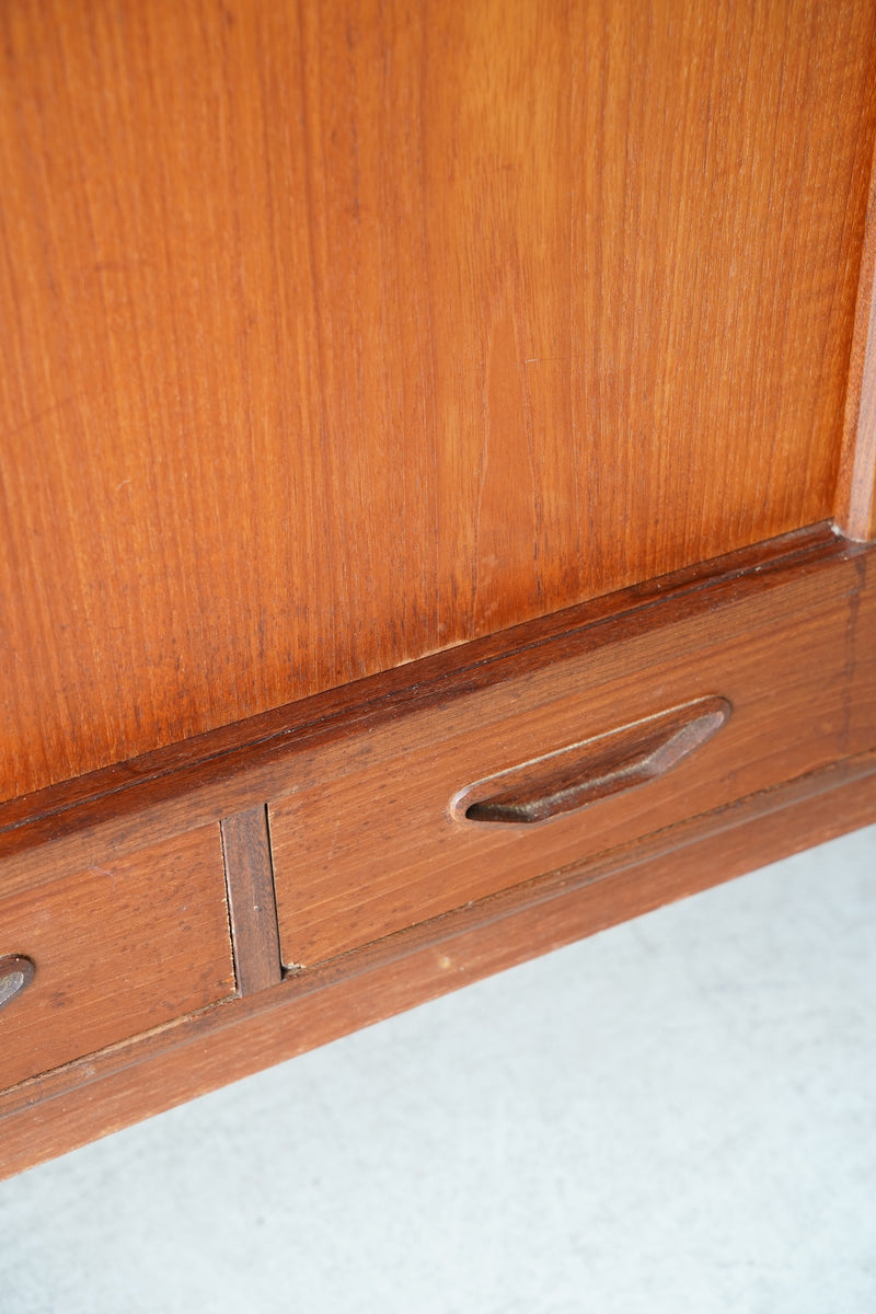 チークウッド サイドボード<br>1960’s , Denmark<br>TAMAGAWA BASE - ヴィンテージ SHARK ATTACK