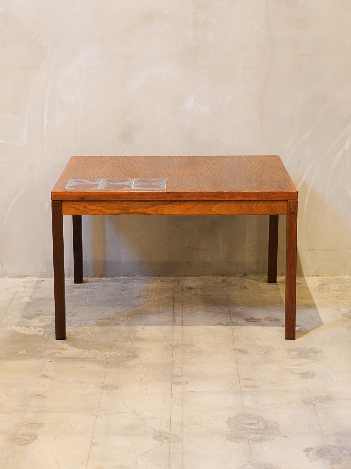 タイルトップ コーヒーテーブル - cerote antiques
