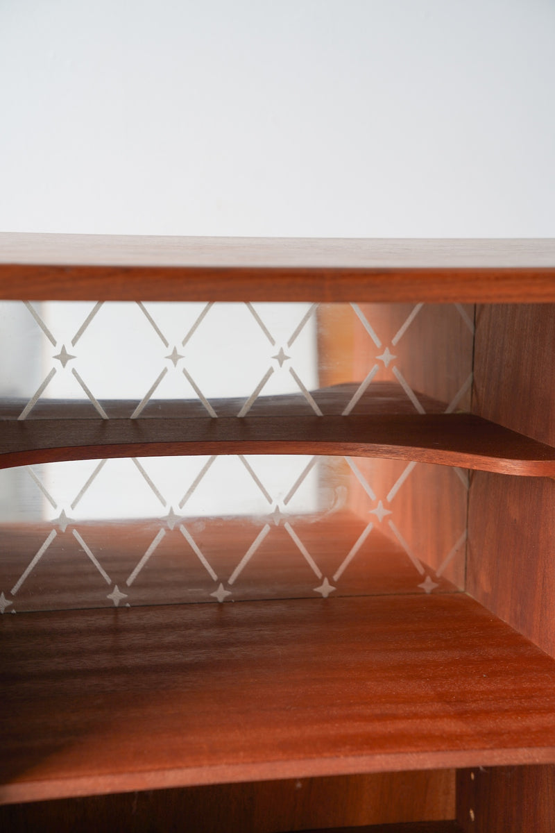 チークウッド サイドボード<br>1960’s , Denmark<br>TAMAGAWA BASE - ヴィンテージ SHARK ATTACK