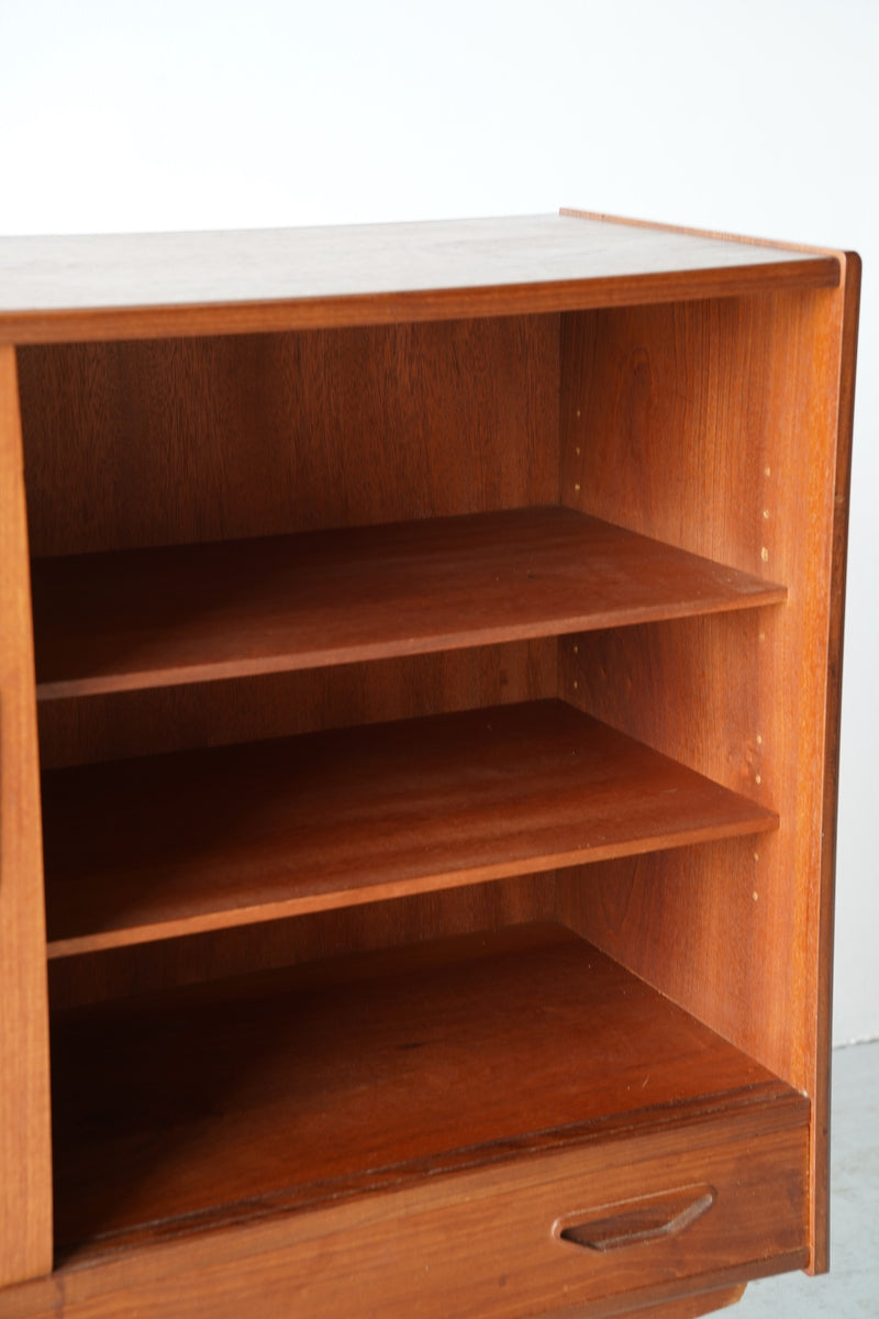 チークウッド サイドボード<br>1960’s , Denmark<br>TAMAGAWA BASE - ヴィンテージ SHARK ATTACK