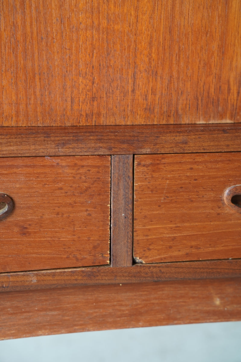 チークウッド サイドボード<br>1960’s , Denmark<br>TAMAGAWA BASE - ヴィンテージ SHARK ATTACK