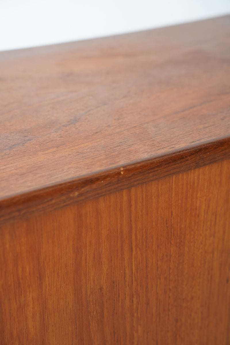 チークウッド サイドボード<br>1960’s , Denmark<br>TAMAGAWA BASE - ヴィンテージ SHARK ATTACK