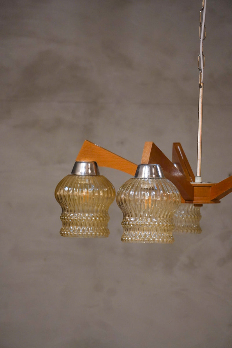 DREVO-Humpelec 5灯シャンデリア <br>1960's , Czechoslovakia <br>bob's box - ヴィンテージ SHARK ATTACK