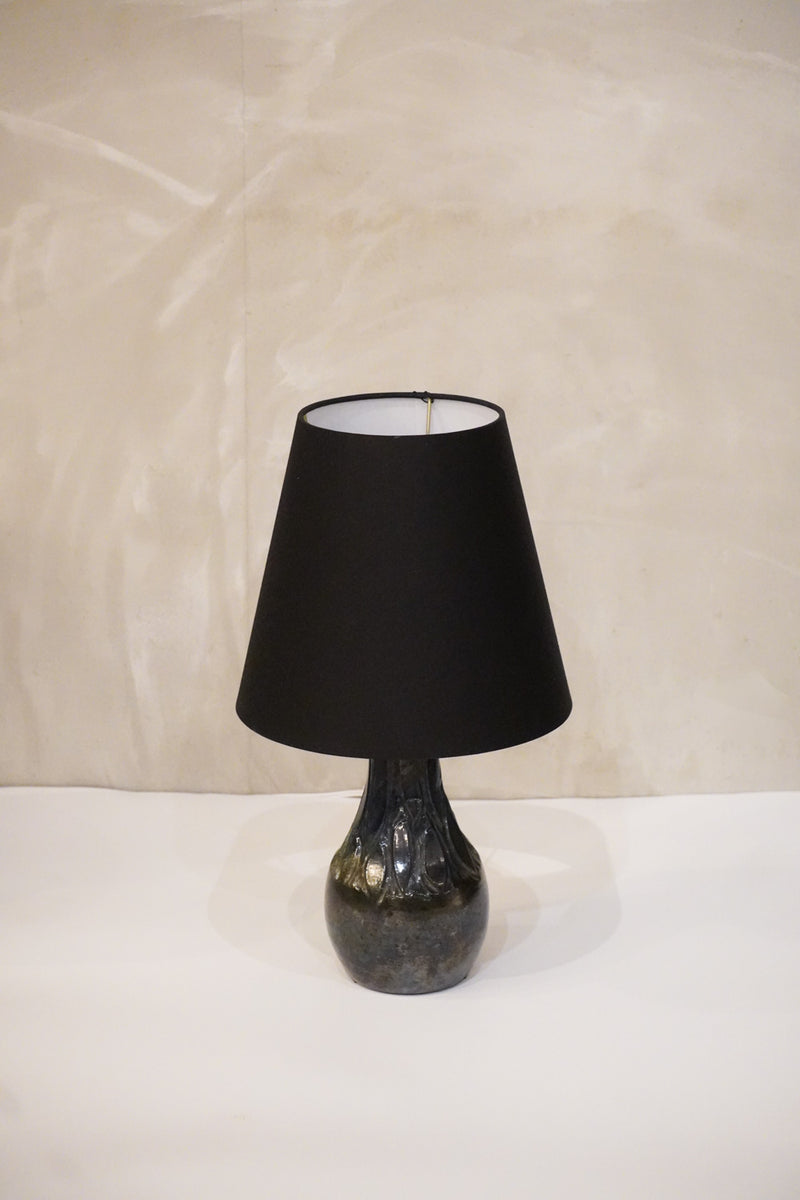 セラミック テーブルランプ<br> Denmark <br>cerote antiques - ヴィンテージ SHARK ATTACK