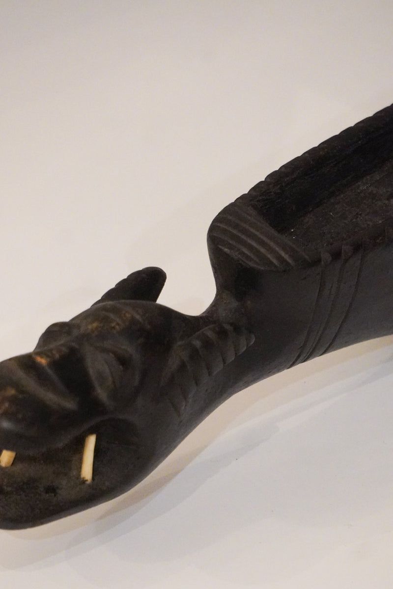 ソンゲ族 ウッドオブジェ <br>bob's box - ヴィンテージ SHARK ATTACK