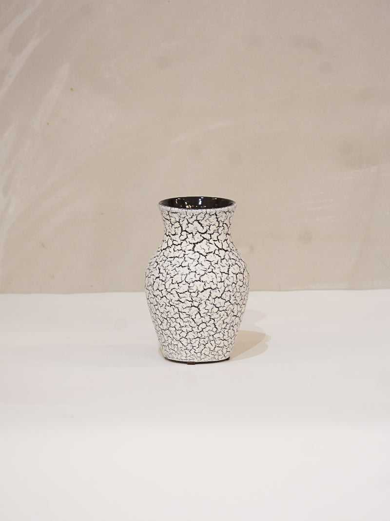 CERAMIC FLOWER VASE