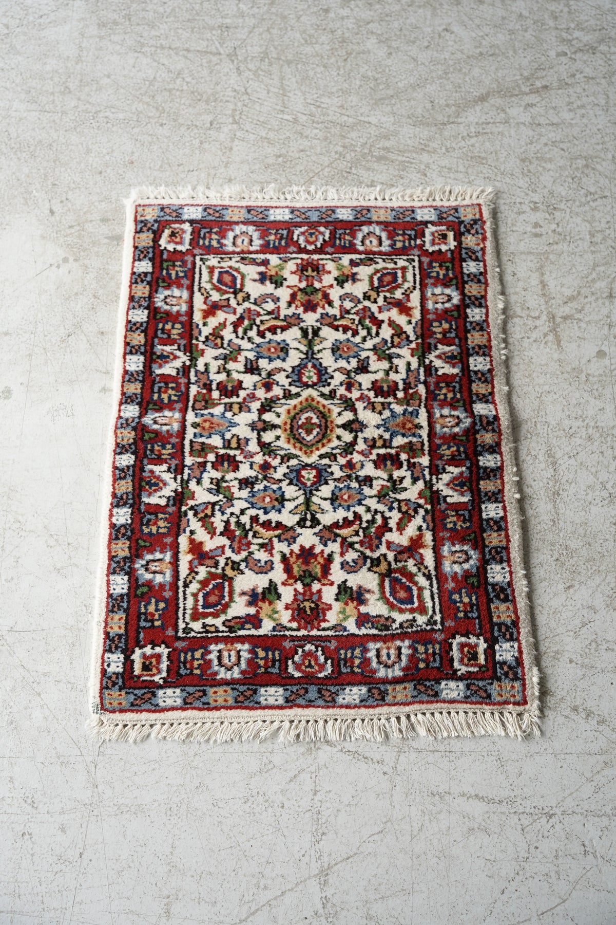 ヴィンテージ　トライバルラグ トライバルラグ 96×63(cm) ヴィンテージ cerote antiques