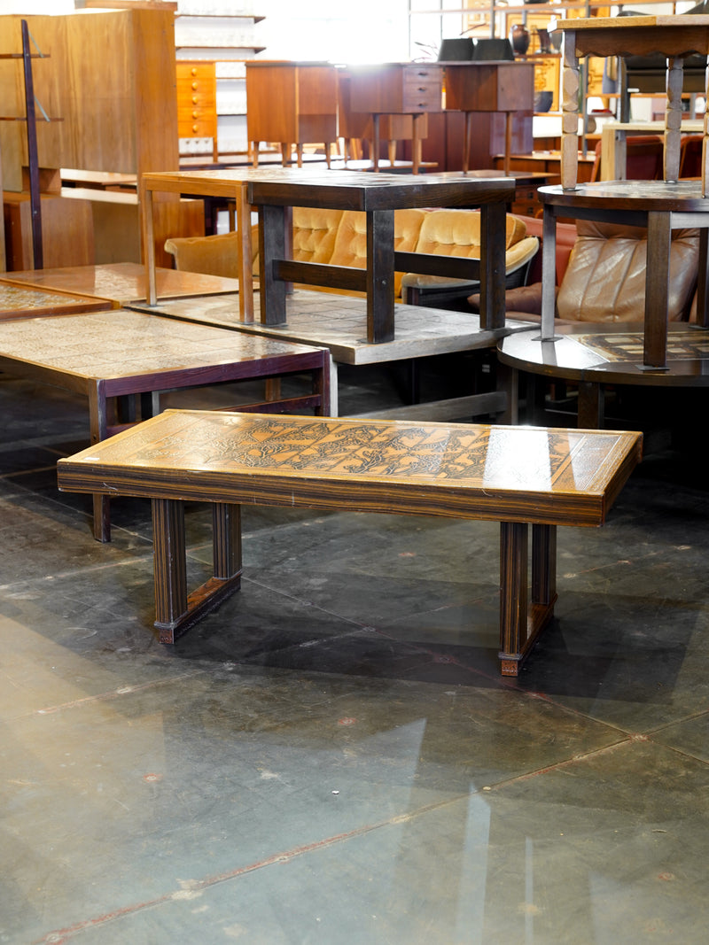 LOW TABLE / SIDE TABLE