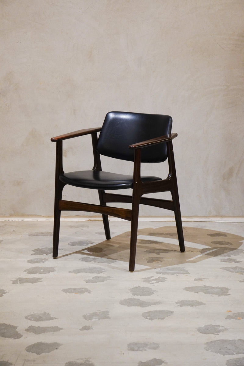 Arne Vodder <br>アームチェア<br>cerote antiques - ヴィンテージ SHARK ATTACK