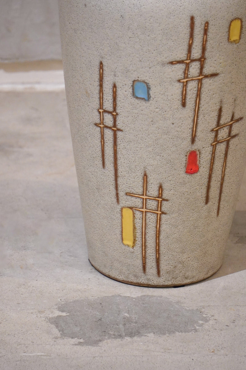 Fat Lava<br>セラミック フラワーベース <br>West Germany<br>bob's box - ヴィンテージ SHARK ATTACK