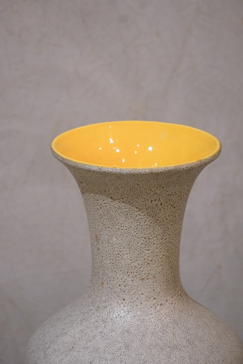 Fat Lava<br>セラミック フラワーベース <br>West Germany<br>bob's box - ヴィンテージ SHARK ATTACK