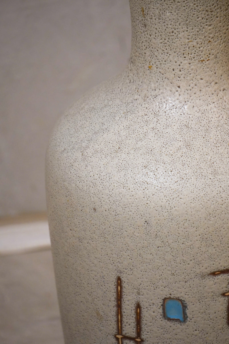 Fat Lava<br>セラミック フラワーベース <br>West Germany<br>bob's box - ヴィンテージ SHARK ATTACK