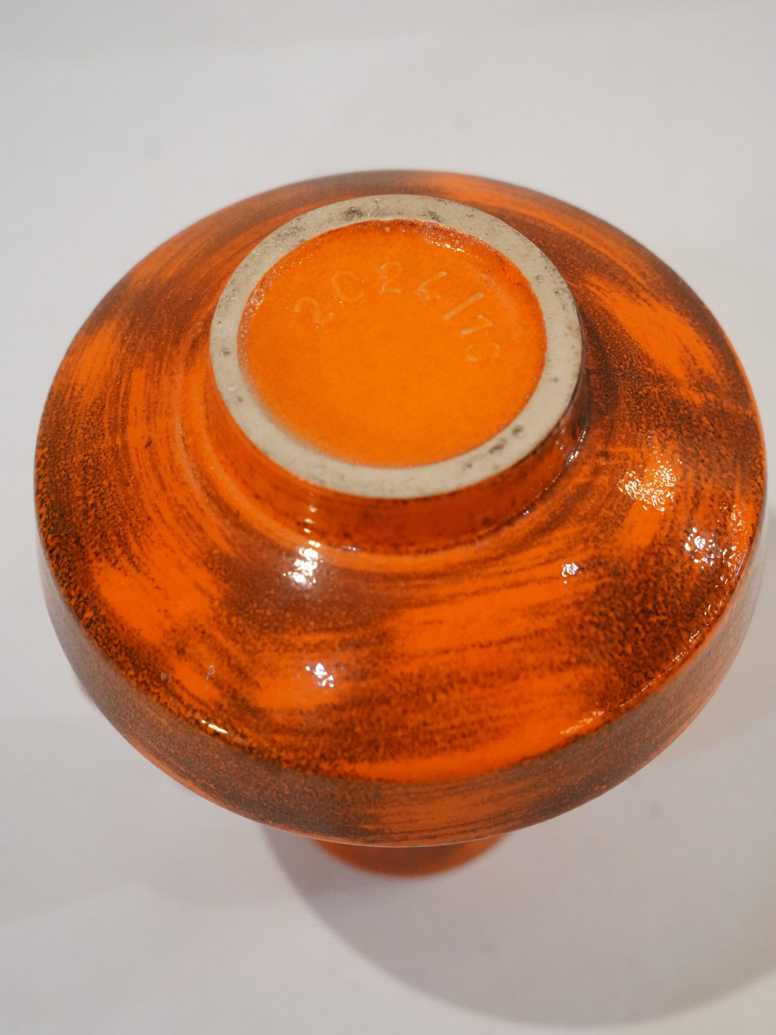 ILKRA  2024/18 - Fat Lava - セラミック フラワーベース - 1960's-1970's , West Germany