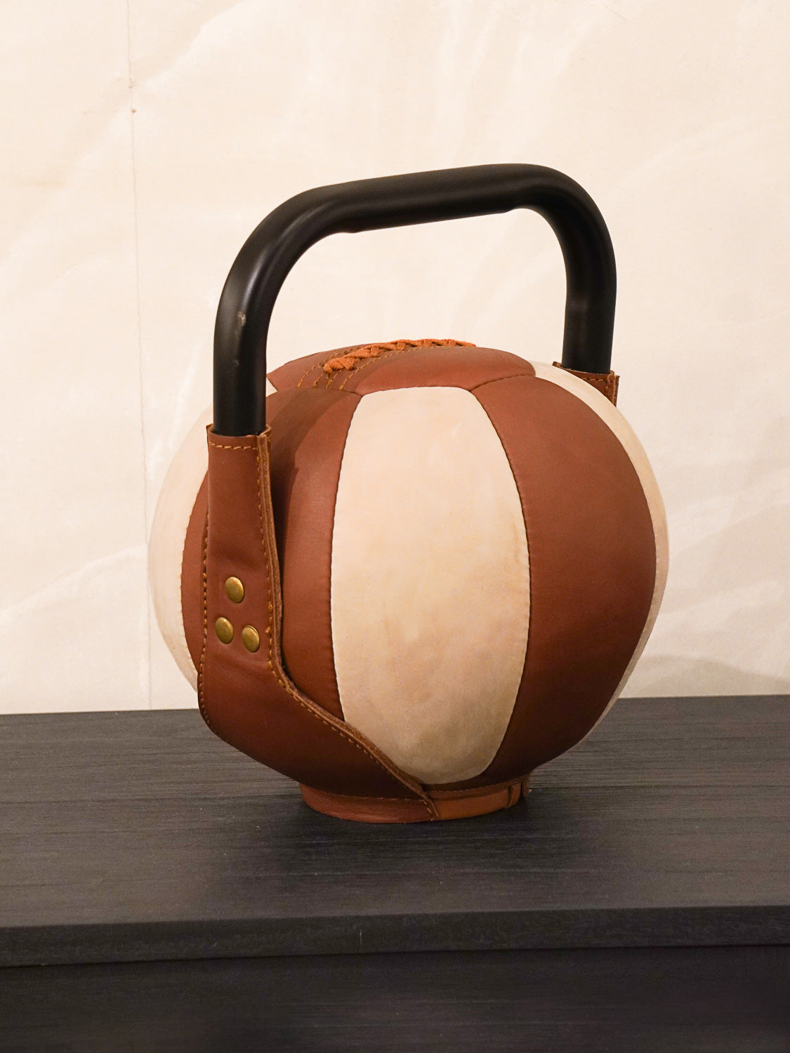 Versmissen - Netherlands - Leather Kettlebell 4KG