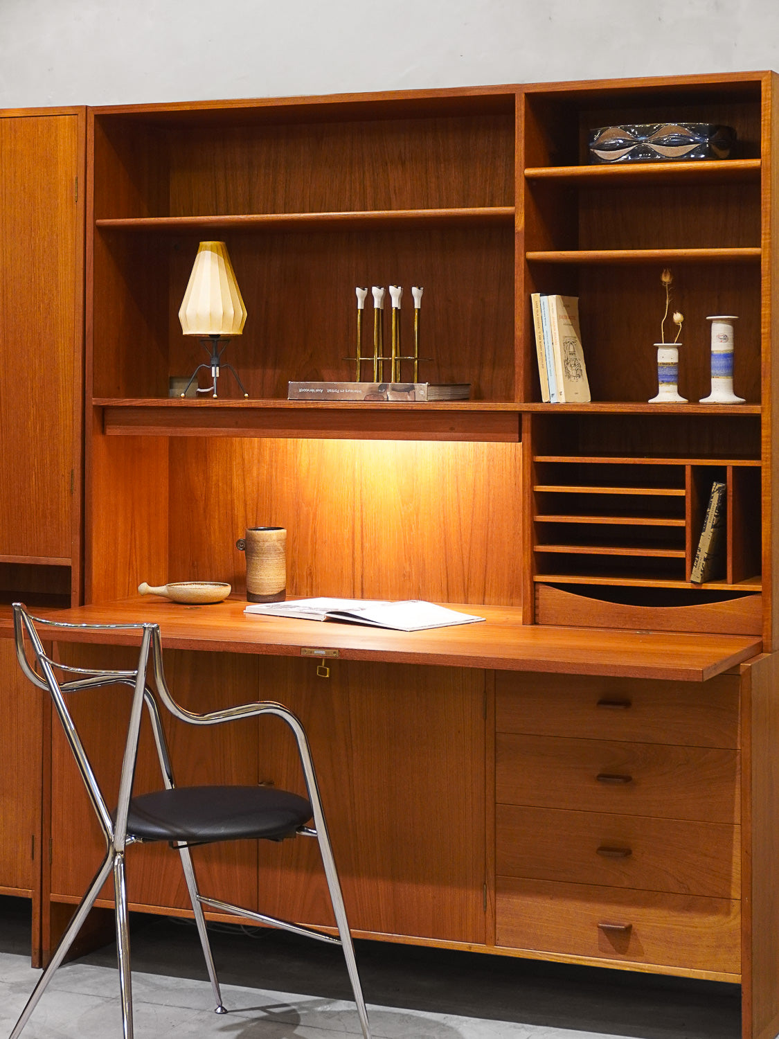RY Møbler , Hans J. Wegner - Denmark , 1960's - ライティングキャビネット