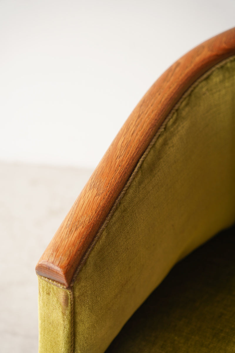 1シーター ソファ <br>大和店 - ヴィンテージ SHARK ATTACK