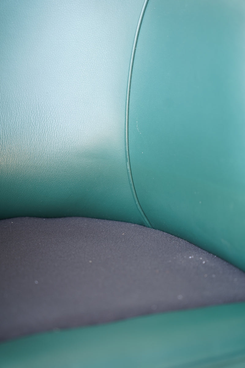 レザー 1シーター ソファ <br>TAMAGAWA BASE - ヴィンテージ SHARK ATTACK