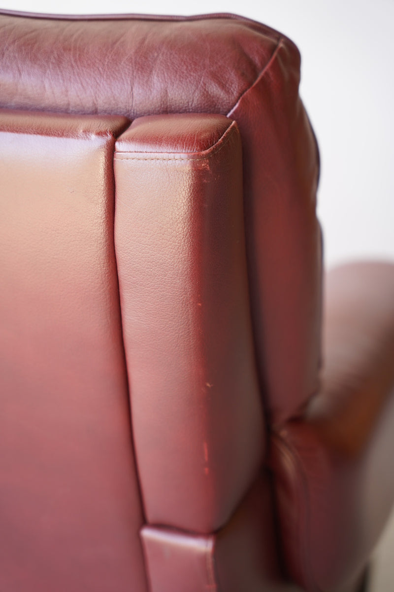 レザー 1シーター ソファ <br>大和店 hold anynal(ynk) - ヴィンテージ SHARK ATTACK