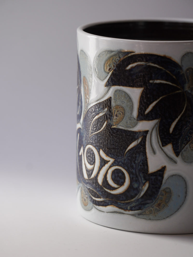 Royal Copenhagen<br>イヤーマグ/1979<br>Denmark<br>bob's box