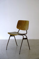 Car Katwijk社製<br>プライウッド スタッキングチェア<br>ヴィンテージ<br>大阪店 - ヴィンテージ SHARK ATTACK