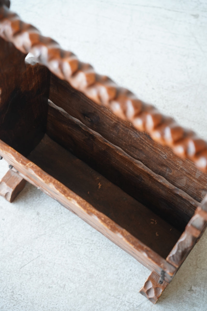 ウッド マガジンラック <br>大和店 - ヴィンテージ SHARK ATTACK