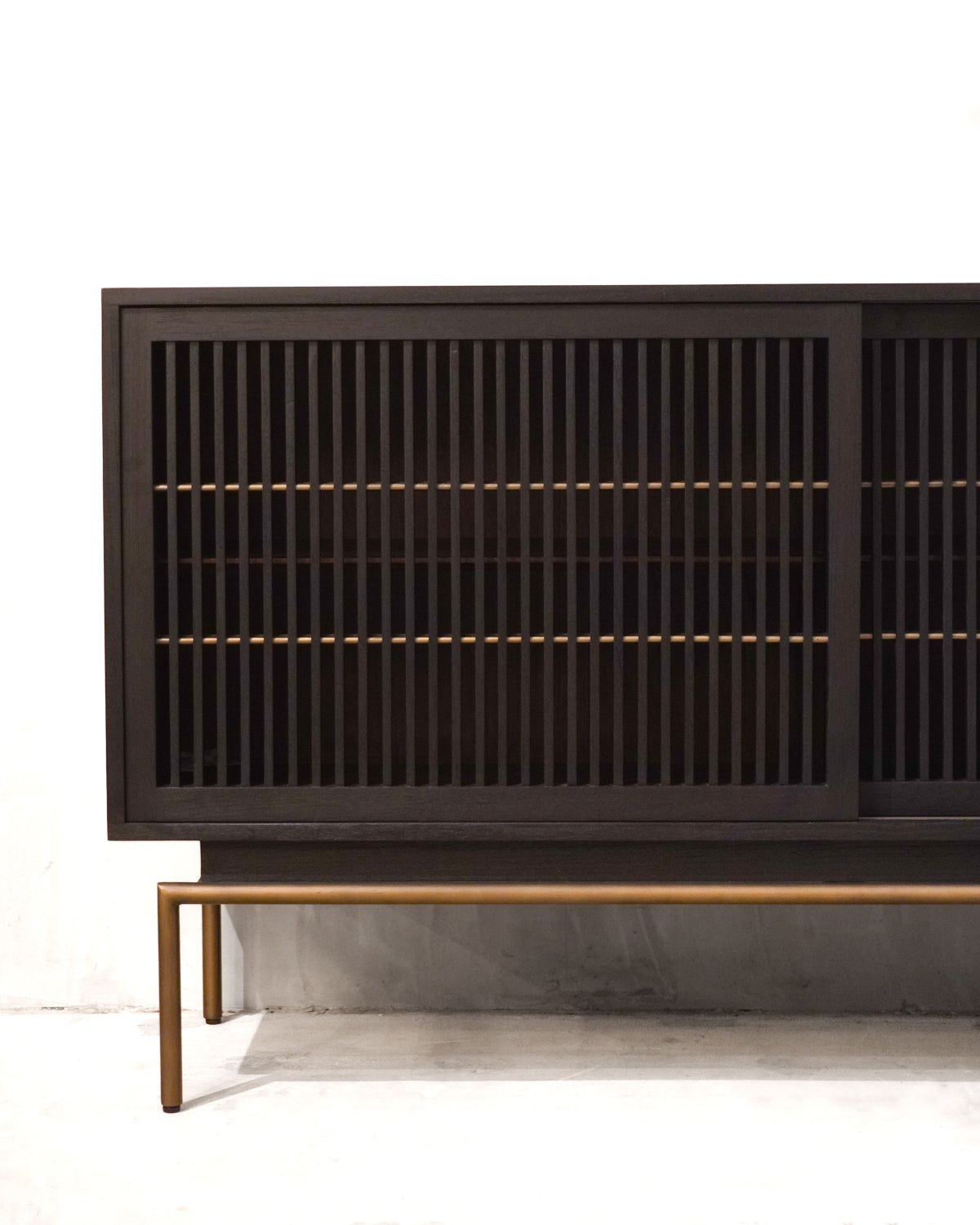 Versmissen - Netherlands - Tellem Sideboard