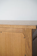 オークウッド ナイトテーブル/キャビネット <br>大和店 - ヴィンテージ SHARK ATTACK