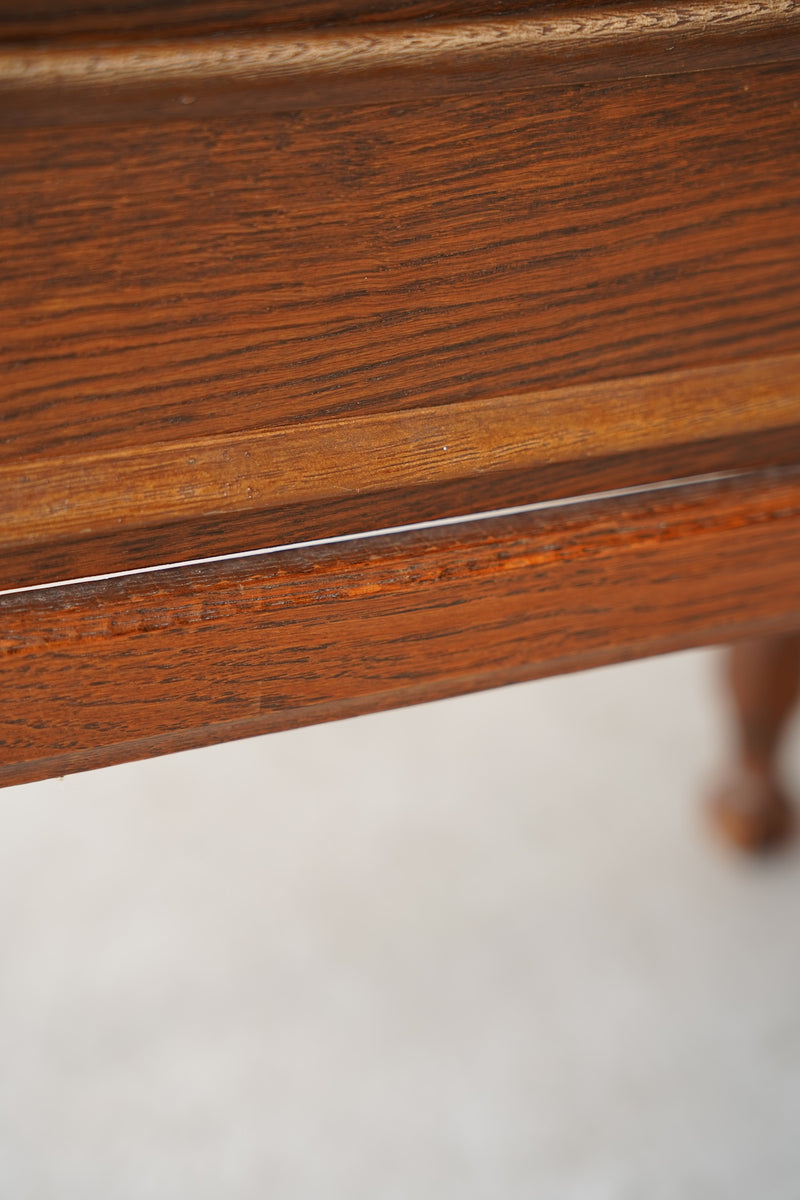 オークウッド ナイトテーブル/キャビネット <br>大和店 - ヴィンテージ SHARK ATTACK