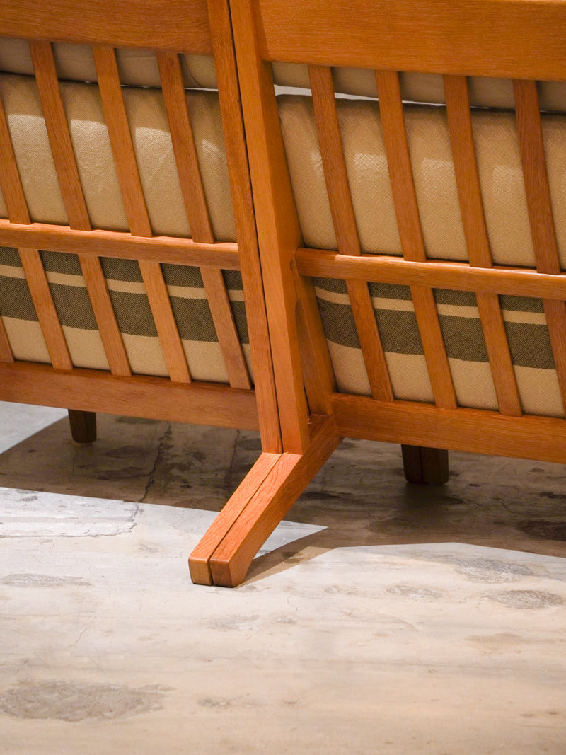 GETAMA社 , Hans J. Wegner <br> GE375 2シーターソファ <br> 1969 , Denmark <br> bob's box