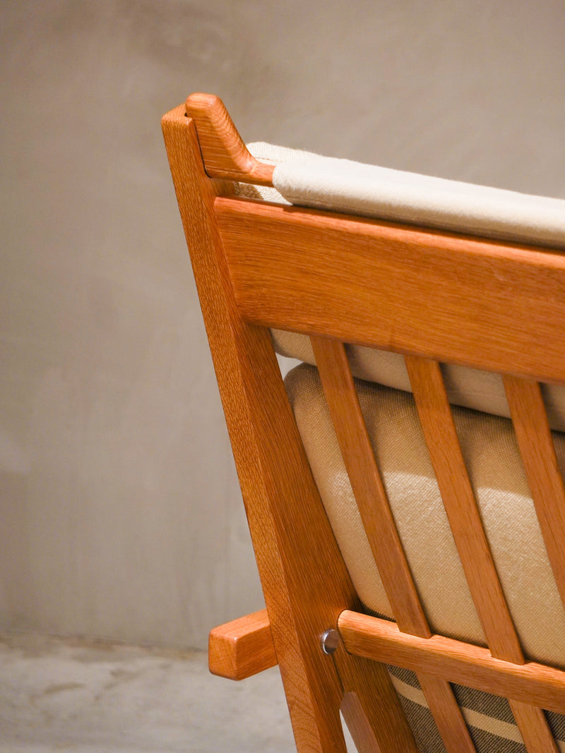 GETAMA社 , Hans J. Wegner <br> GE375 2シーターソファ <br> 1969 , Denmark <br> bob's box