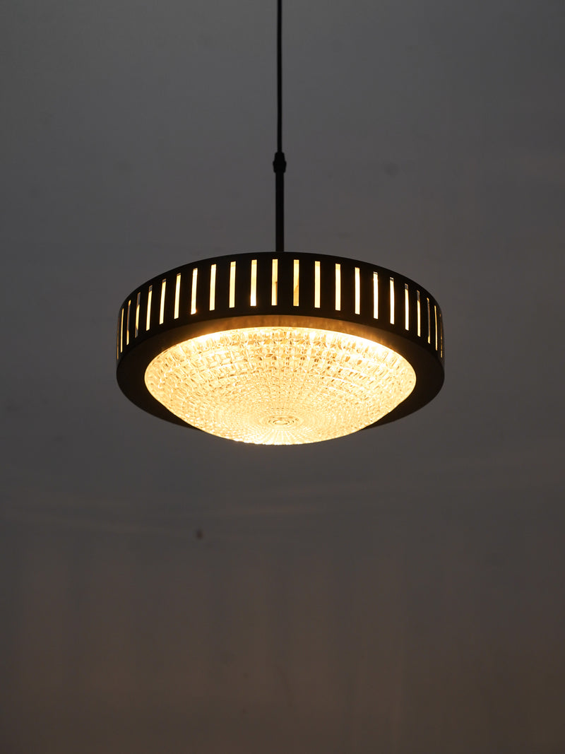PENDANT LAMP