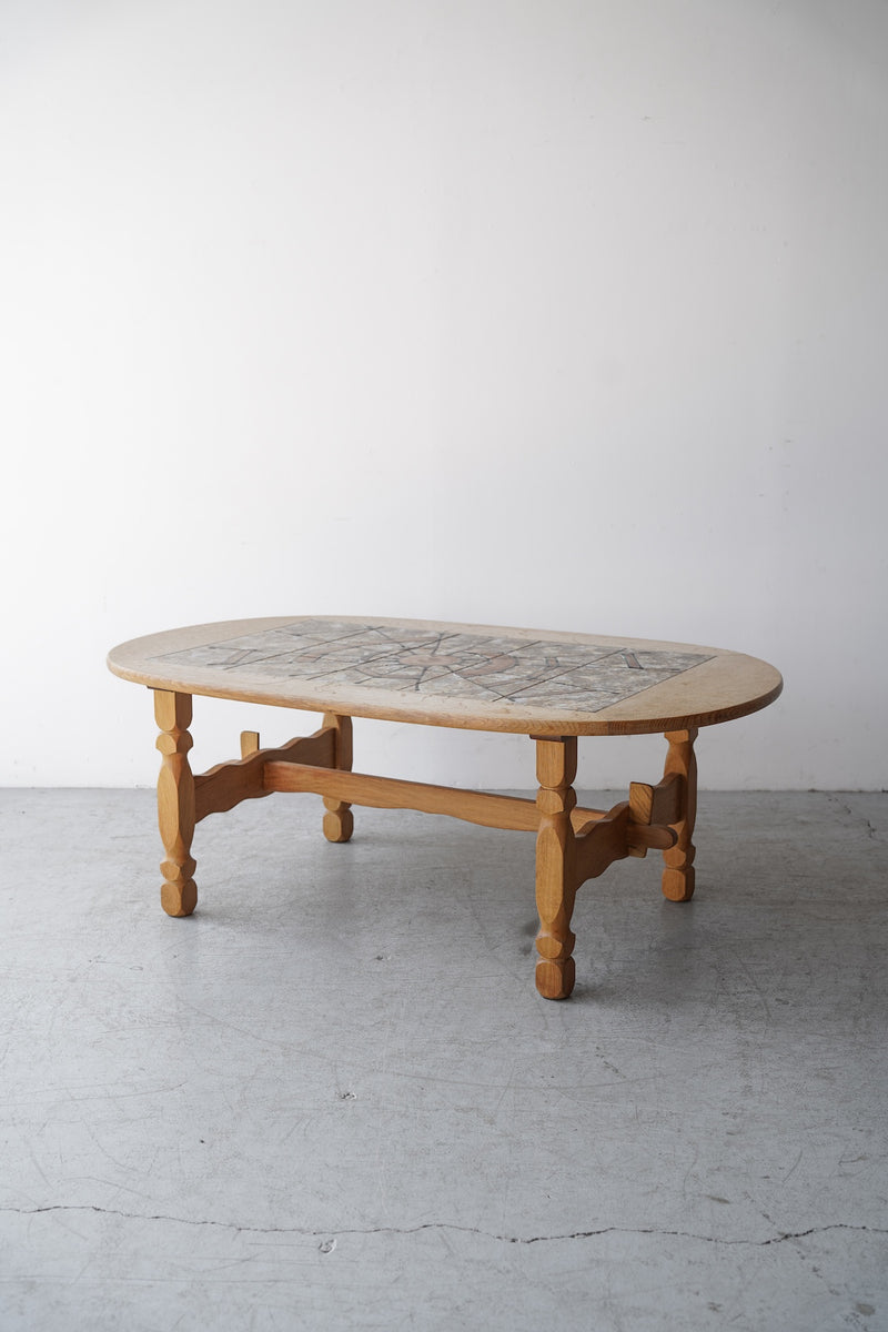 タイルトップ コーヒーテーブル <br>TAMAGAWA BASE - ヴィンテージ SHARK ATTACK