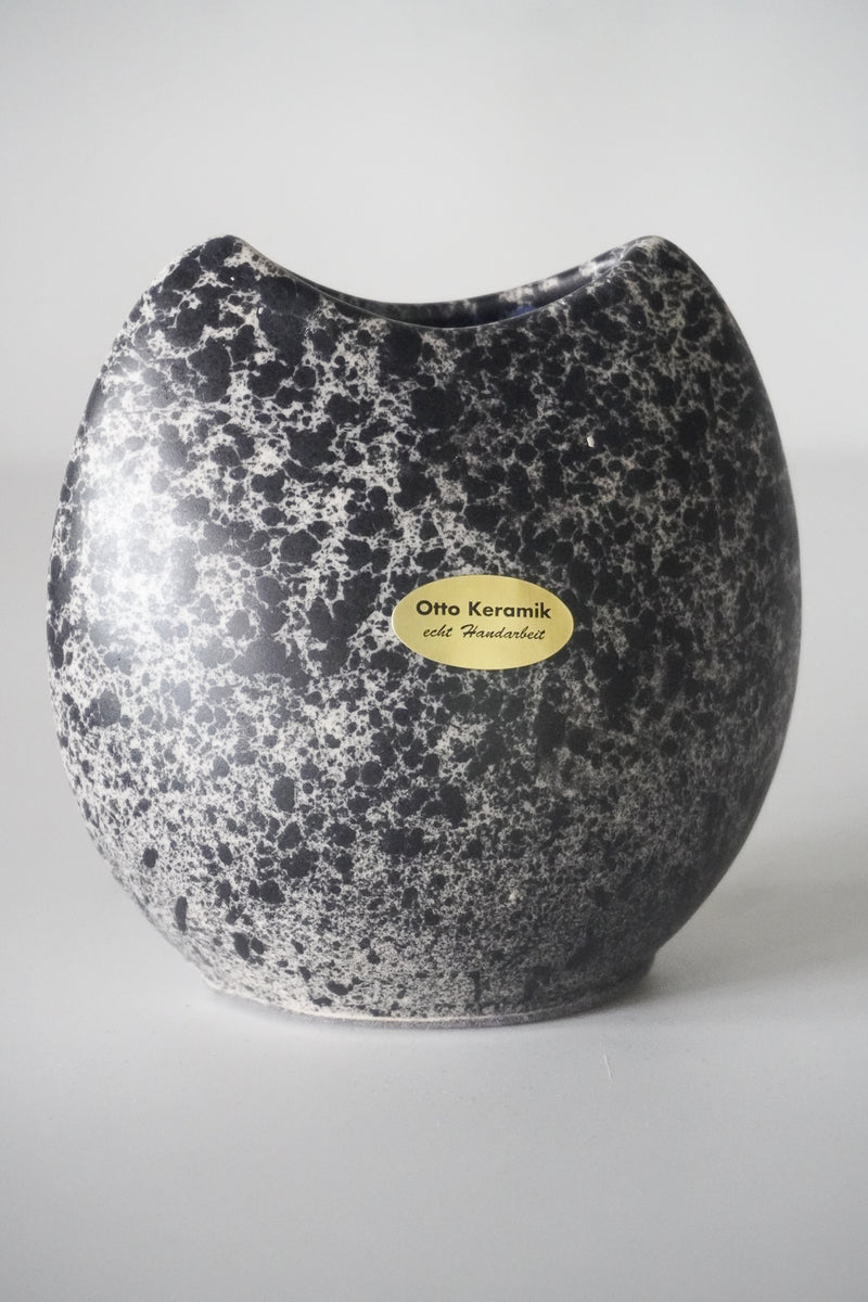 Otto Keramik <br>Vase 2841 <br>Otto Keramik Tokyo・大阪店・reload店 - ヴィンテージ SHARK ATTACK