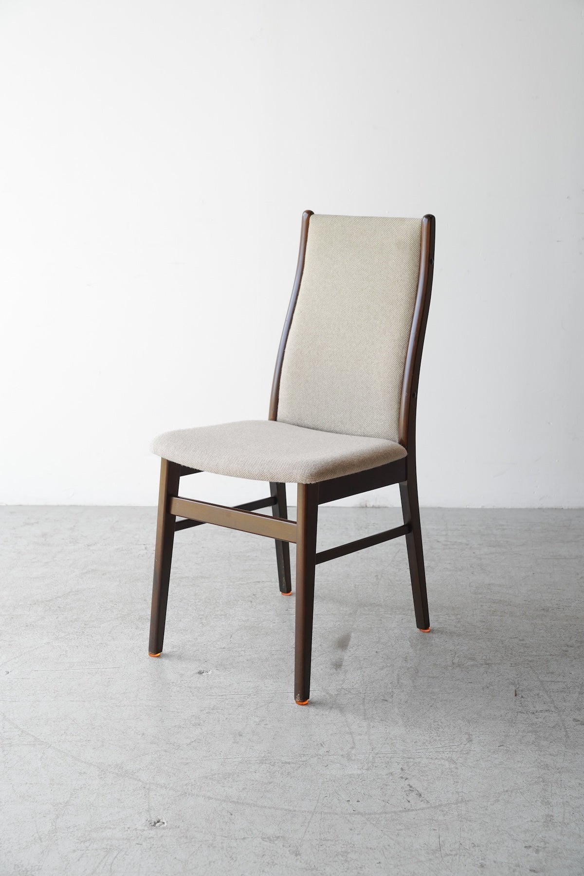 Farstrup Mobler <br> ダイニングチェア <br> Denmark <br> 大和店 - ヴィンテージ SHARK ATTACK