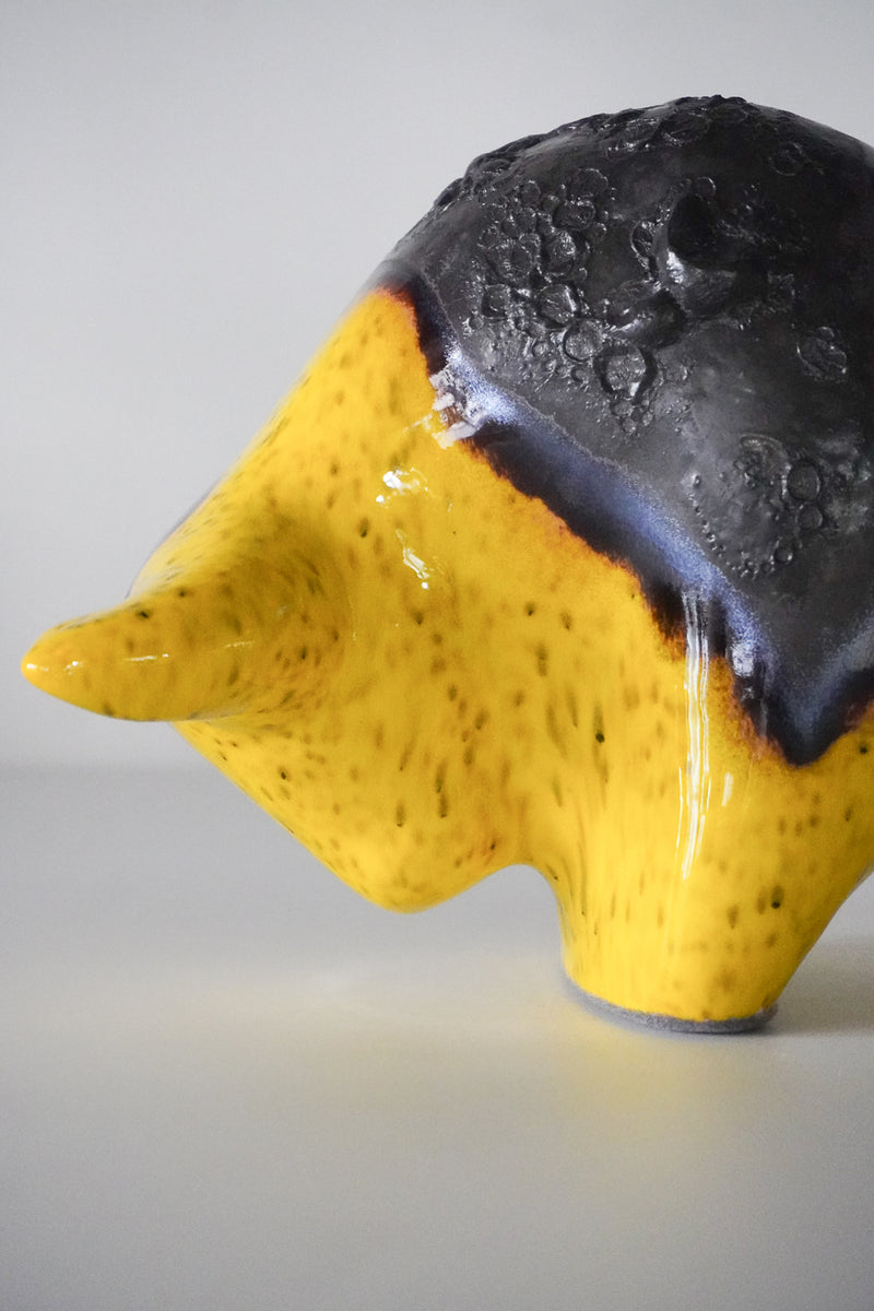 Otto Keramik <br>Bull 1010 L <br>Otto Keramik Tokyo・大阪店・TAMAGAWA BASE - ヴィンテージ SHARK ATTACK