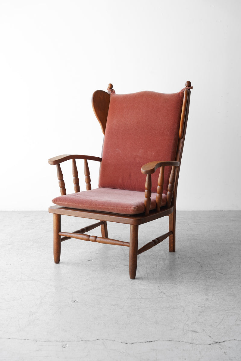 ウィングバックラウンジチェア 大和店