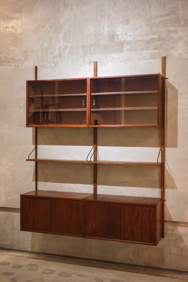 CADO社 Poul Cadovius<br>Royal System ウォールユニットシェルフ<br>1960's , Denmark<br>bob's box - ヴィンテージ SHARK ATTACK