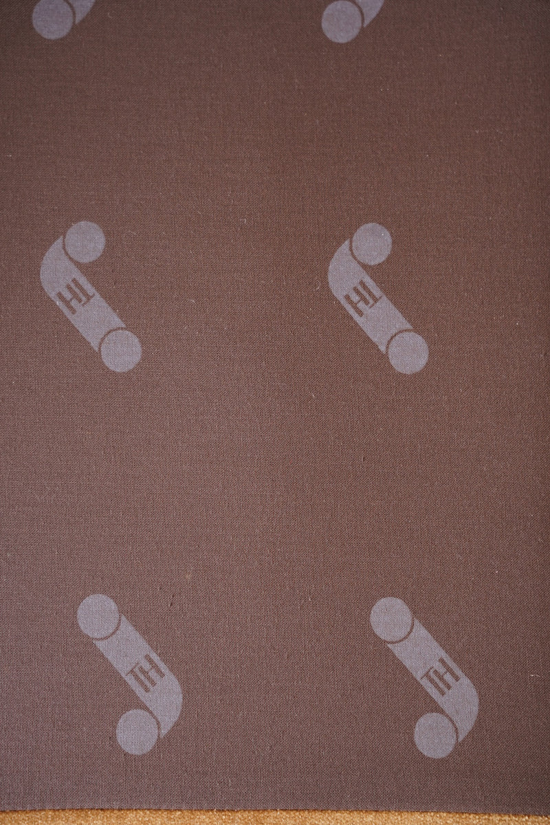 ファブリック１シーターソファ <br>大和店 - ヴィンテージ SHARK ATTACK