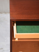 Hundevad & Co社 , Poul Hundevad<br>ウッド サイドボード <br>Denmark <br>bob's box