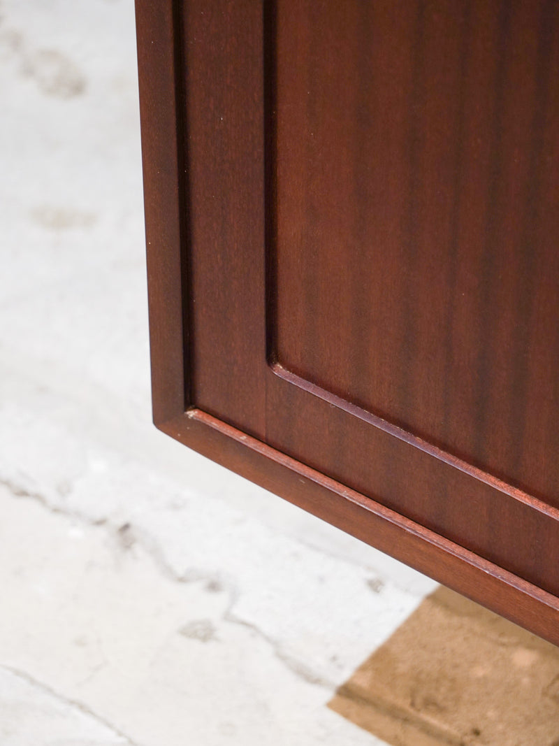 Hundevad & Co社 , Poul Hundevad<br>ウッド サイドボード <br>Denmark <br>bob's box