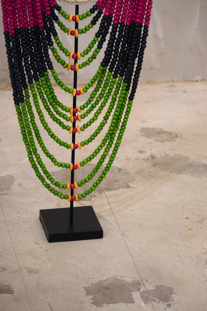 Versmissen<br>Necklace Black/Red/Green On Stand <br>cerote antiques・大和店・大阪店 - ヴィンテージ SHARK ATTACK