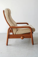 H DESIGN <br> ファブリック ラウンジチェア <br> Denmark <br> 大和店 - ヴィンテージ SHARK ATTACK