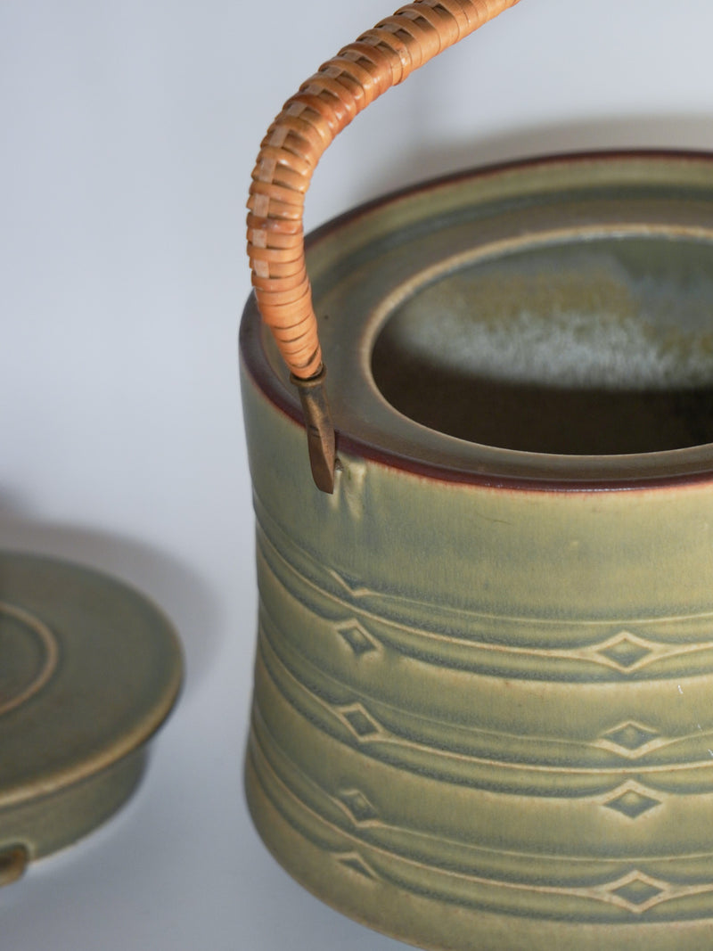 NISSEN社 , Jens.H.Quistgaard <br>Runeシリーズ , ティーポット <br>1960's , Denmark<br>bob's box